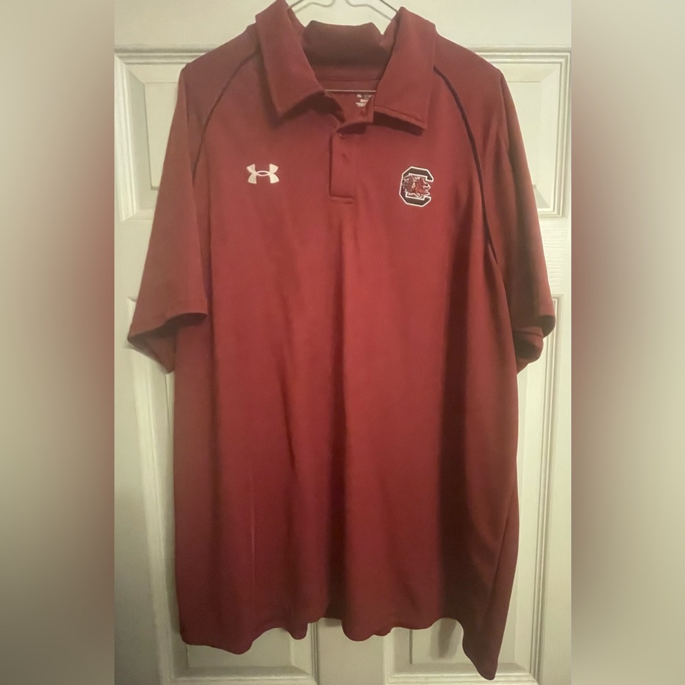Men’s Gamecock quick dry under armor Polo